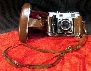 VINTAGE KODAK RETINA IIIC CAMERA WITH SCHNIEDER-KEUZNACH LENS - RETINA IIIC CAME